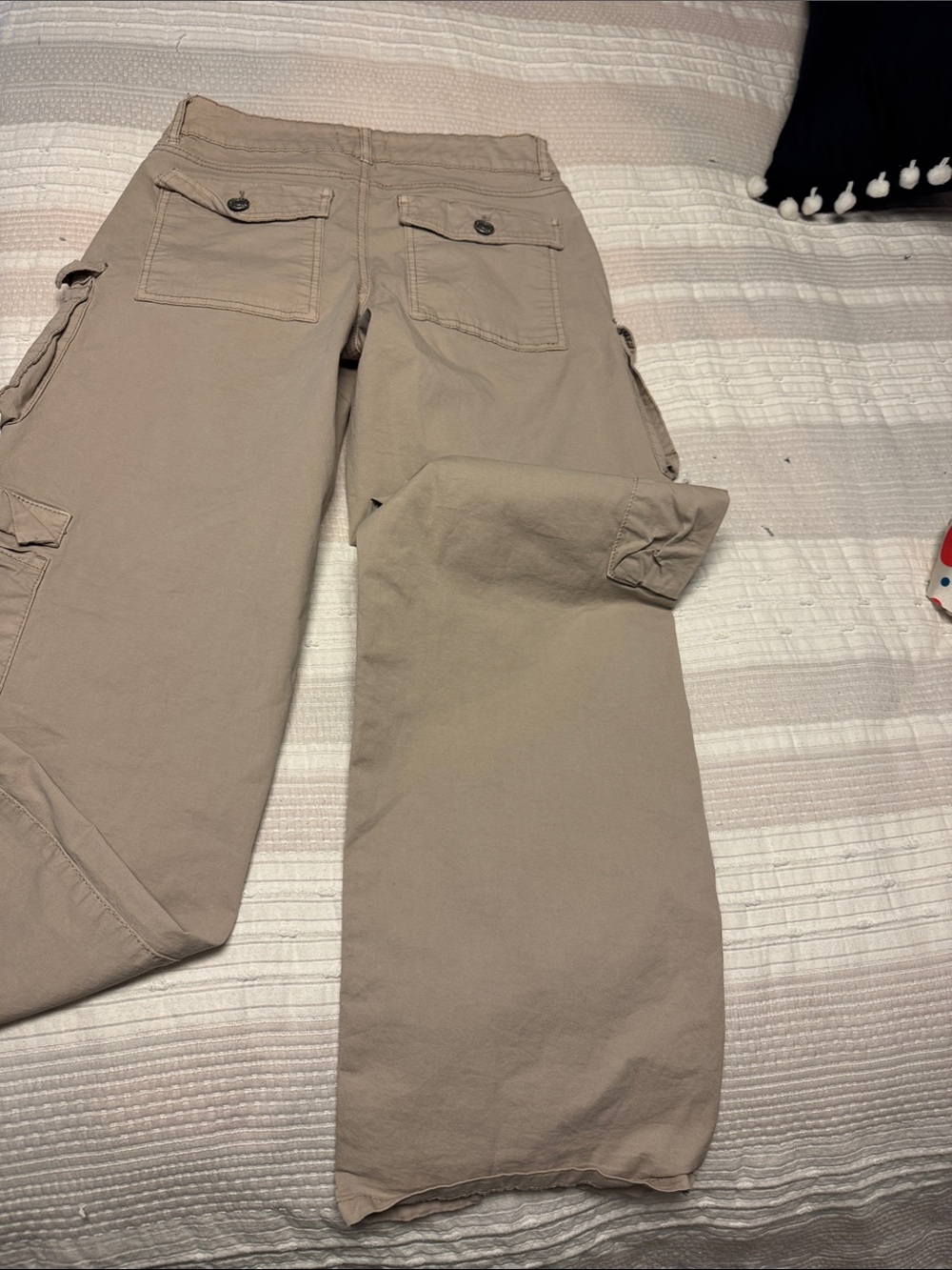 Garage Beige Utility Cargo Pants size 0 - Picture 9 of 12